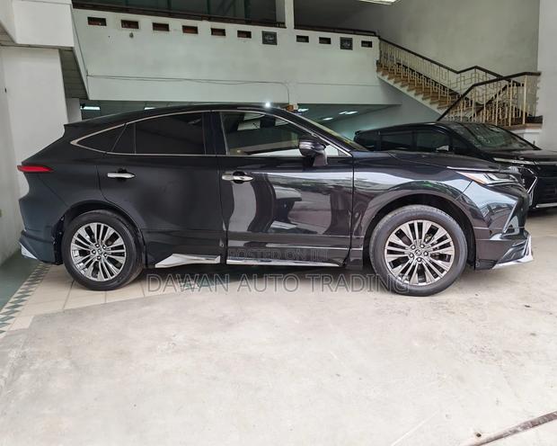 Toyota Harrier 2020 Black
