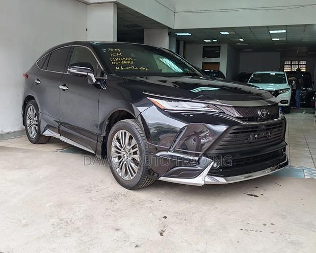 Toyota Harrier 2020 Black