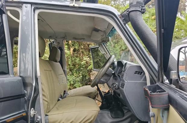 Toyota Land Cruiser 79 Series 2014 White
