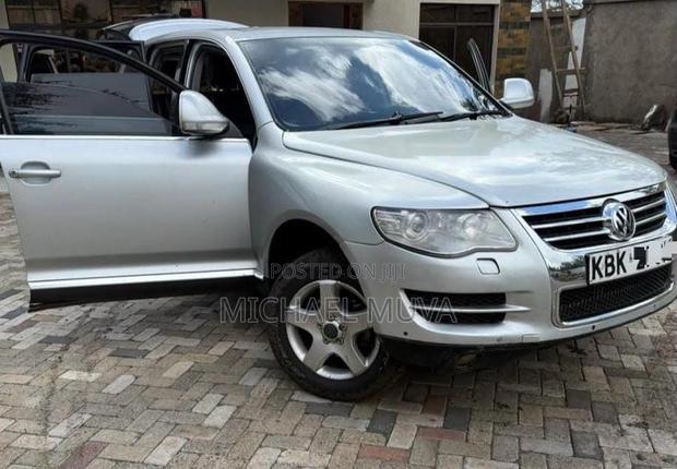 Volkswagen Touareg 3.0 V6 TDI Automatic 2005 Silver