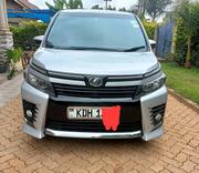Toyota Noah 2.0 FWD (8 Seater) 2015 Gray for sale