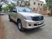 Toyota Hilux 2.5 D-4D SRX 2012 Gold for sale