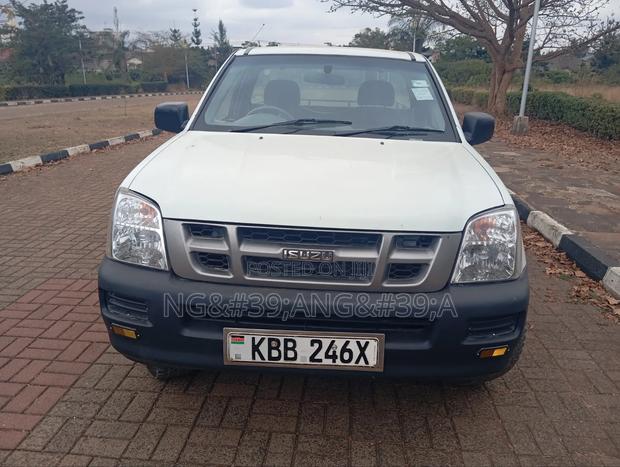 Isuzu D-MAX 2008 White