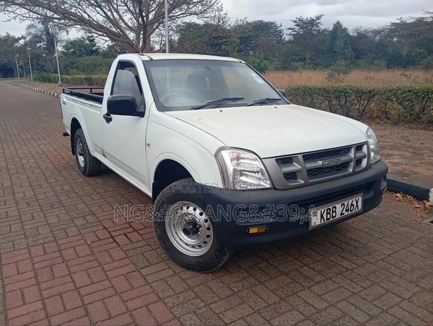 Isuzu D-MAX 2008 White
