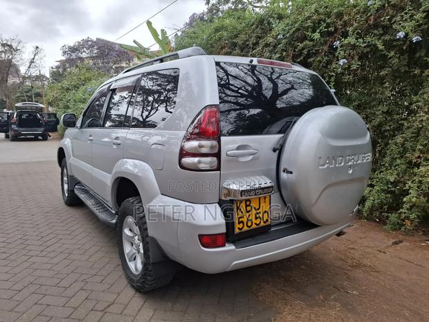 Toyota Land Cruiser Prado 3.0 D-4D 5dr 2004 Silver