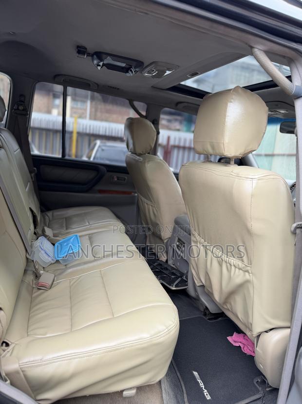 Toyota Land Cruiser 100 4.7 Executive 2006 Blue