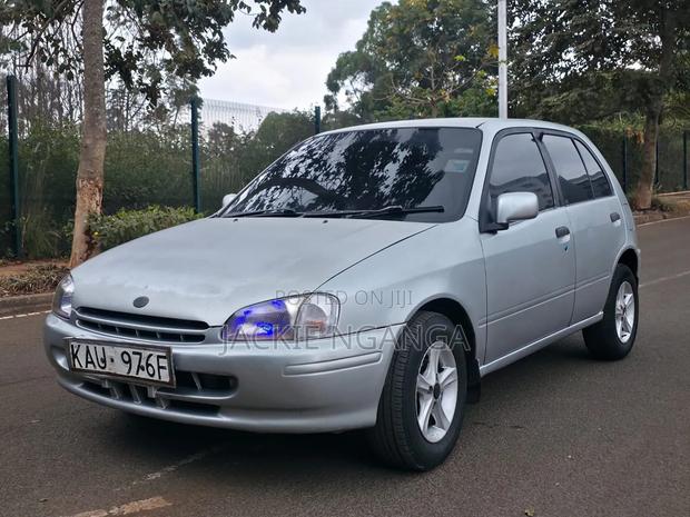 Toyota Starlet 1996 Silver