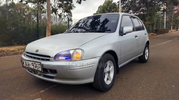 Toyota Starlet 1996 Silver