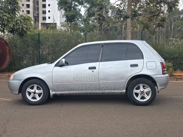 Toyota Starlet 1996 Silver