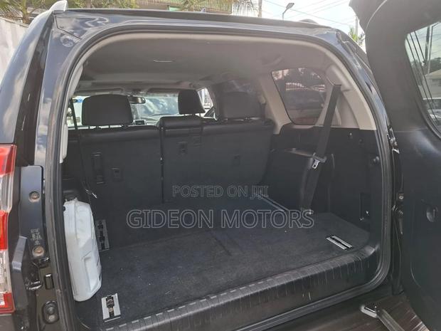 Toyota Land Cruiser Prado 2015 Black
