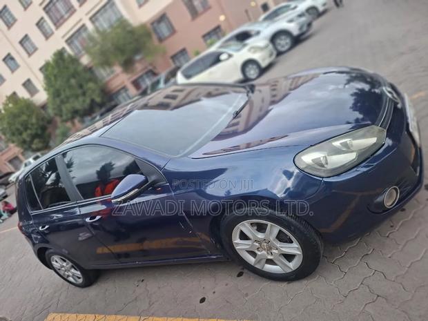 Volkswagen Golf 2015 Blue