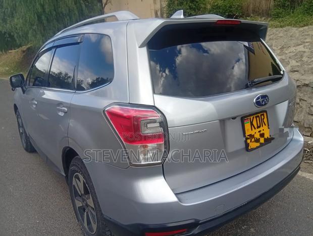 Subaru Forester 2018 Silver