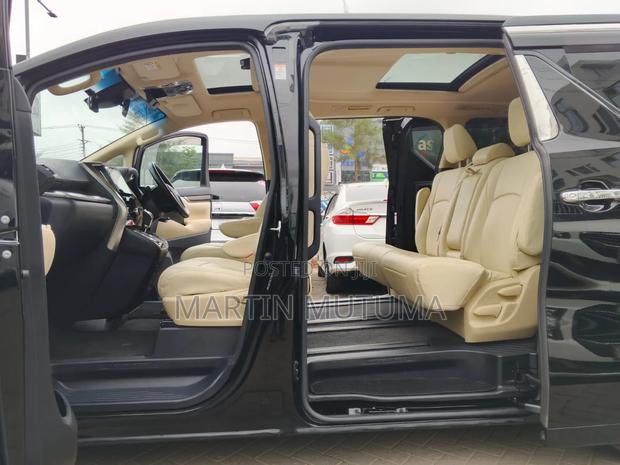 Toyota Alphard 2020 Black