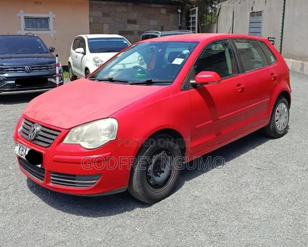 Volkswagen Polo 2006 Red