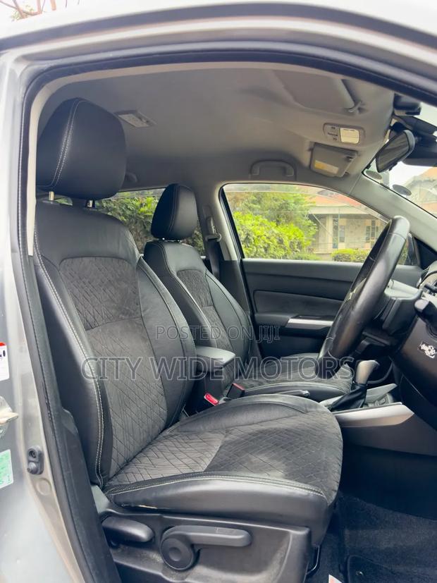 Suzuki Escudo 2019 Silver