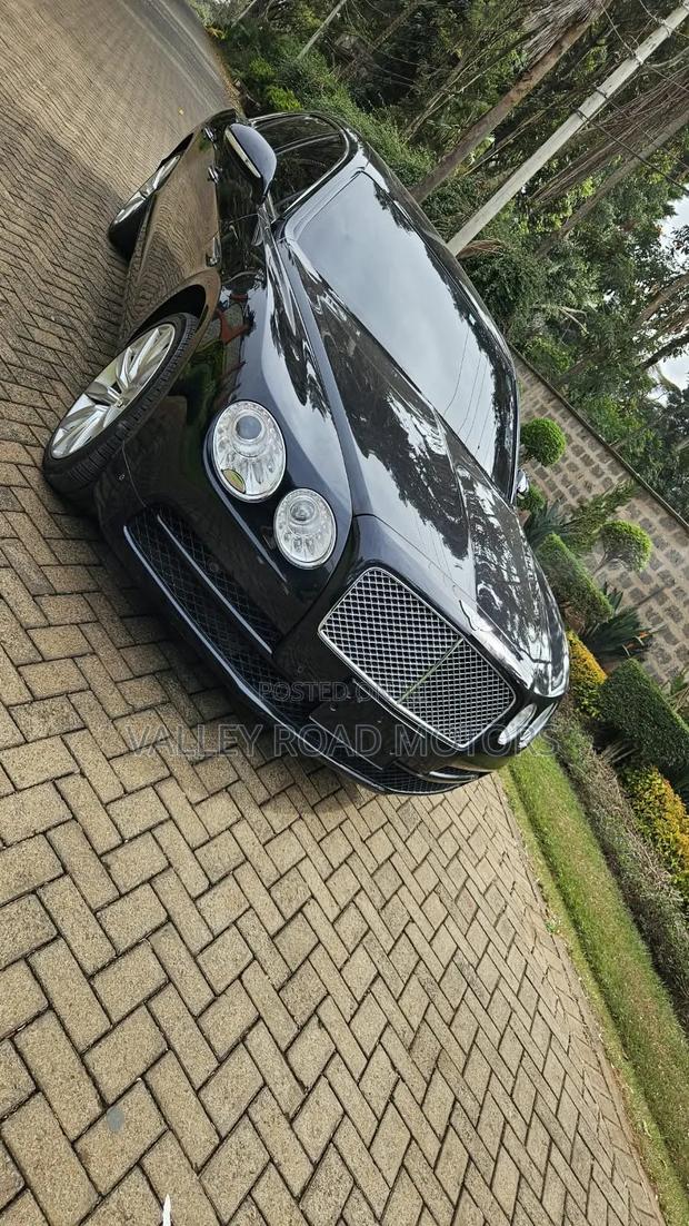 Bentley Flying Spur V8 S 2016 Black