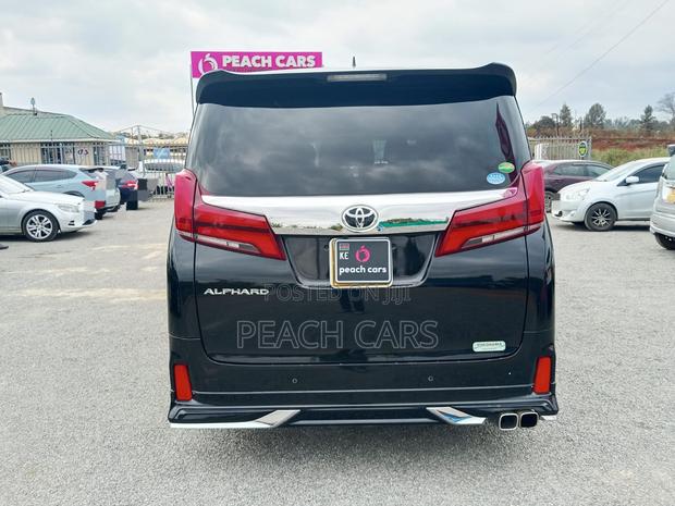Toyota Alphard 2019 Black