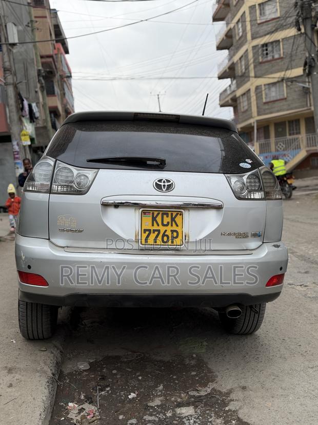 Toyota Harrier 2010 Silver