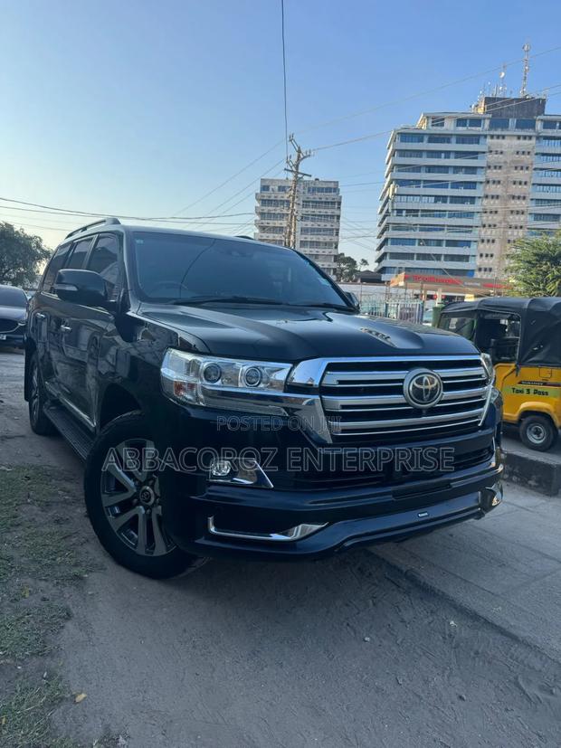Toyota Land Cruiser 2020 Black