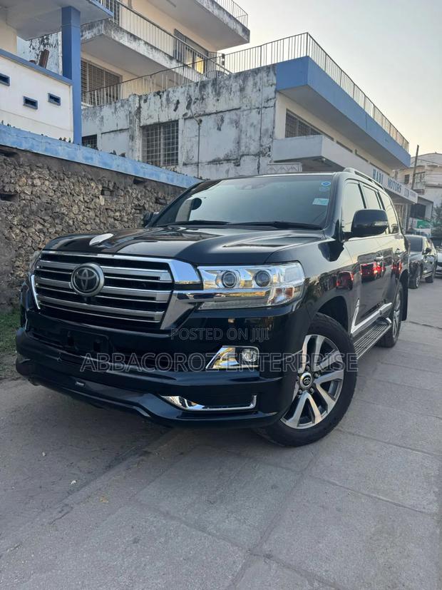 Toyota Land Cruiser 2020 Black