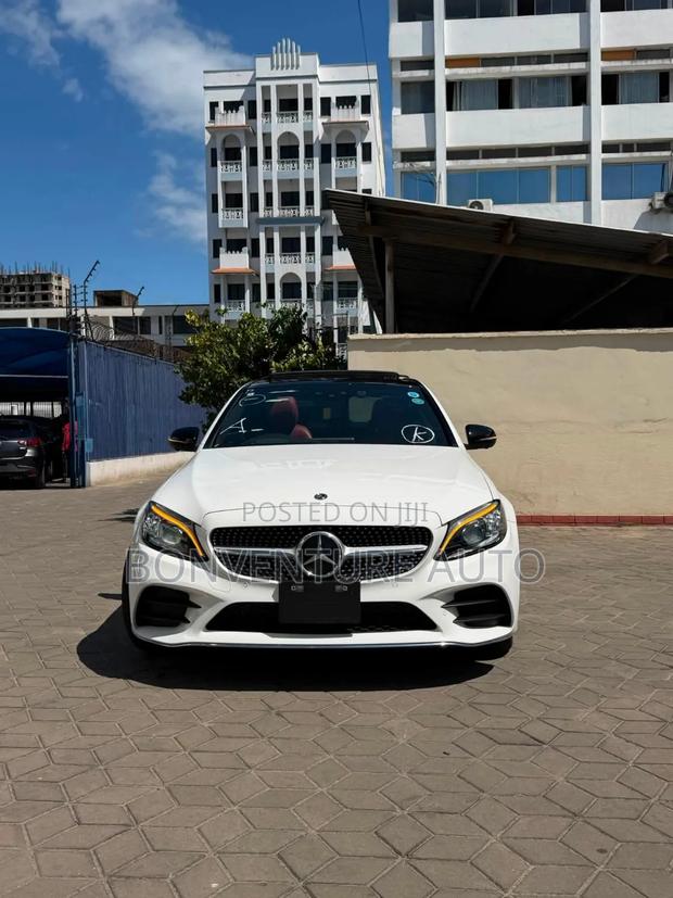 Mercedes-Benz C200 2018 White