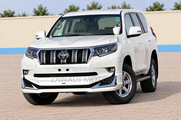 Toyota Land Cruiser Prado 2.7 2019 Pearl
