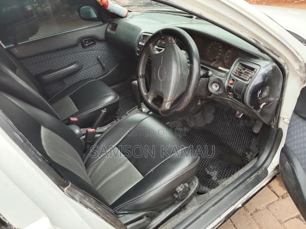 Toyota Corolla 2002 White
