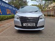 Toyota Noah 2.0 FWD (8 Seater) 2015 Silver for sale