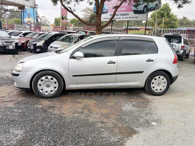 Volkswagen Golf 2005 Silver