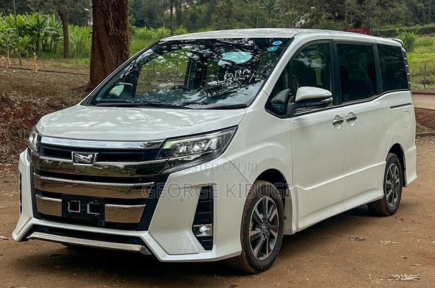 Toyota Noah 2019 White