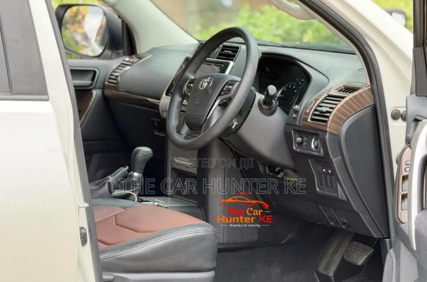 Toyota Land Cruiser Prado 2.7 2019