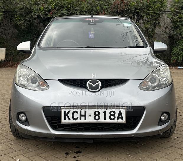 Mazda Demio 2009 Gray