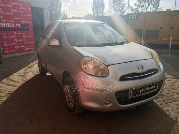 Nissan March 2011 Silver