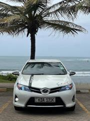Toyota Auris 2015 White for sale