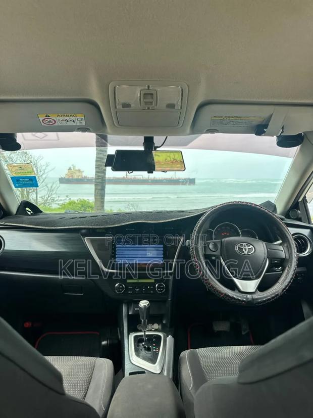 Toyota Auris 2015 White