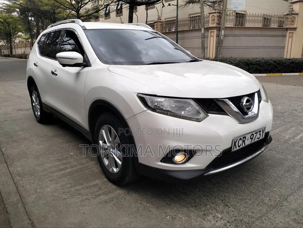 Nissan X-Trail 2015 White