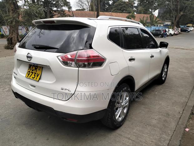 Nissan X-Trail 2015 White