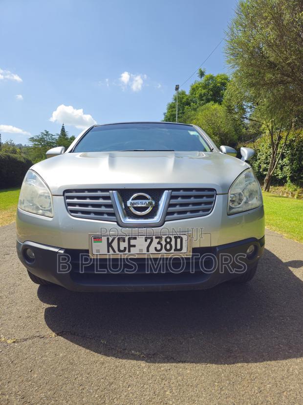 Nissan Dualis 2012 Silver