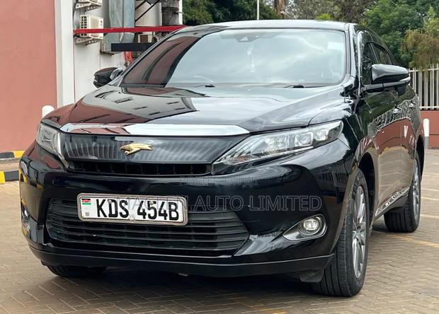 Toyota Harrier 2017 Black