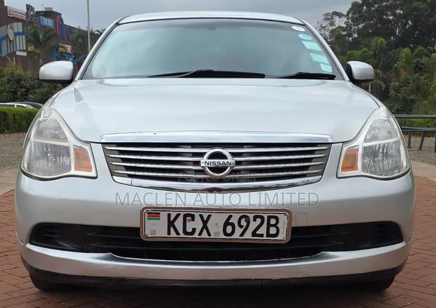 Nissan Bluebird 2012 Silver