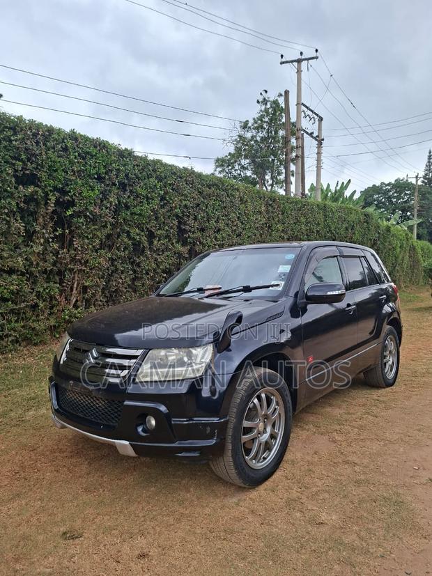Suzuki Escudo 2009 Black