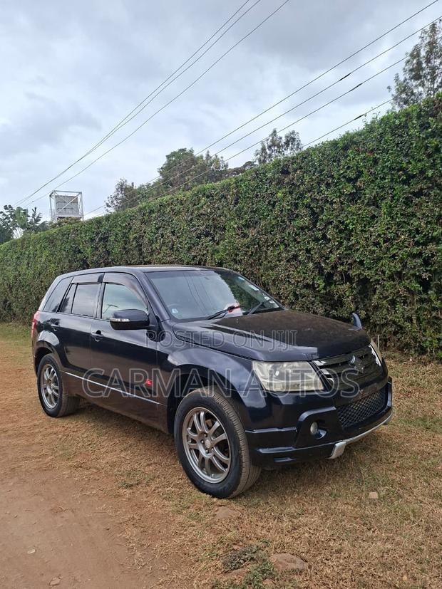 Suzuki Escudo 2009 Black