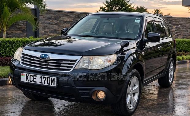 Subaru Forester 2010 Black