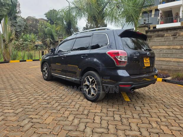 Subaru Forester 2013 Gray
