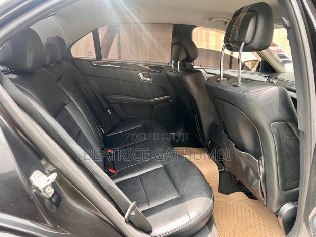 Mercedes-Benz E300 2010 Black