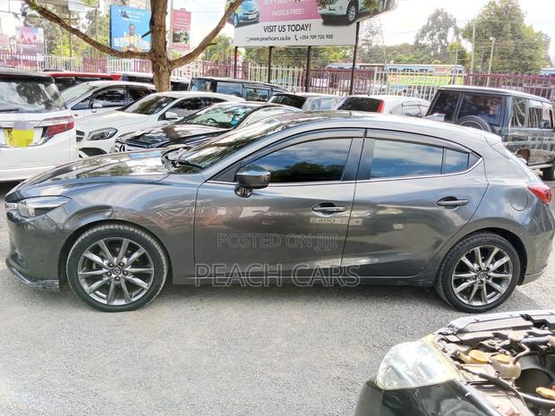 Mazda Axela 2017 Gray