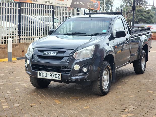 Isuzu D-MAX 2022 Gray