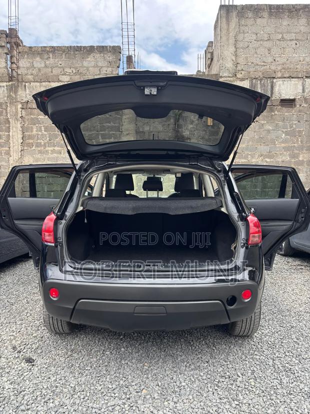 Nissan Dualis 2010 Black