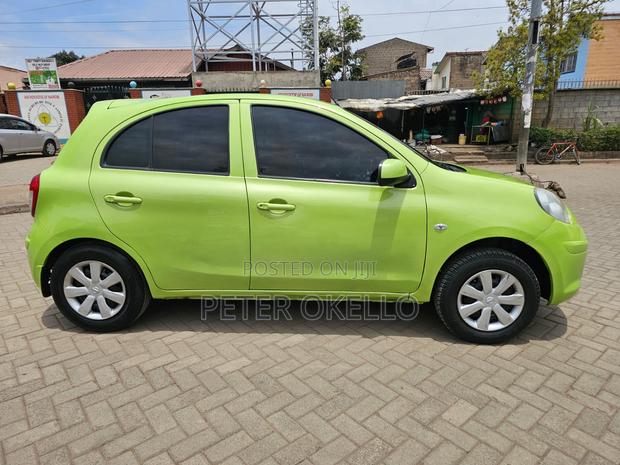 Nissan March 1.2 FWD 2012 Green