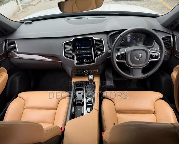 Volvo XC90 2019 White